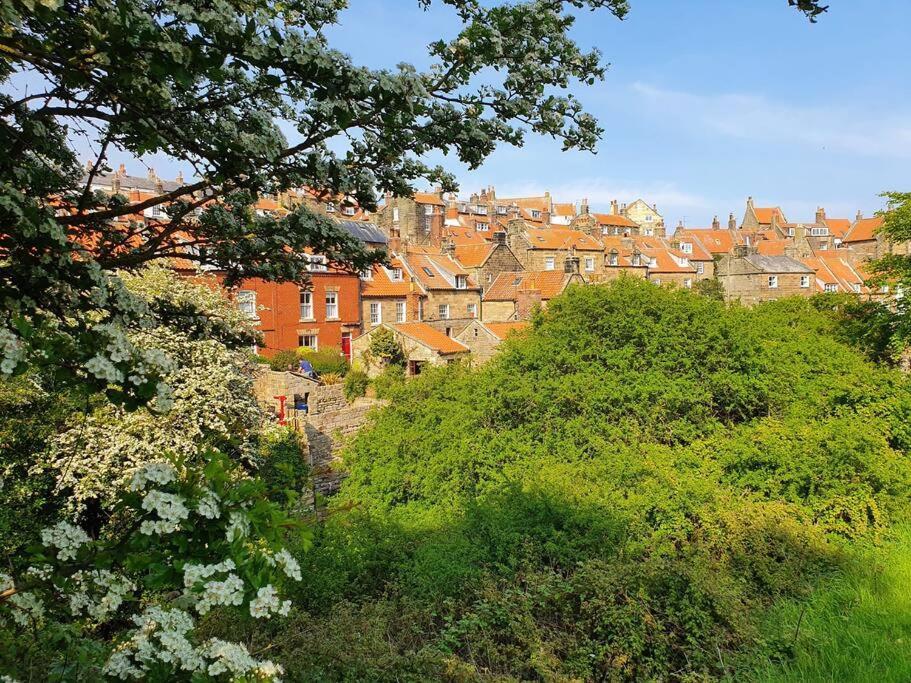 Beckside Cottage Robin Hood's Bay Bagian luar foto